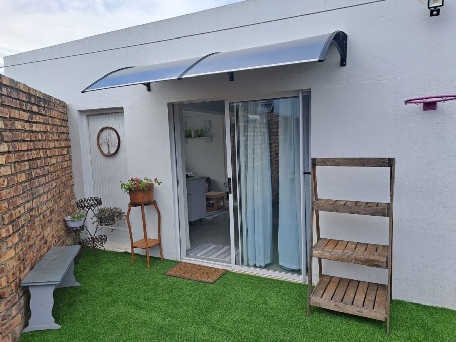 3 Bedroom Property for Sale in Nahoon Valley Park Eastern Cape